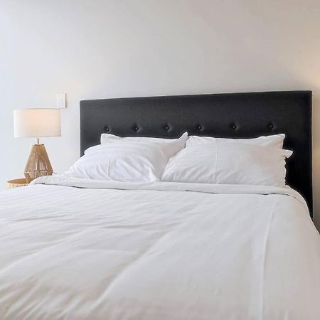 Brand New Stylish 2Br Apartment- Free Parking Auckland Buitenkant foto