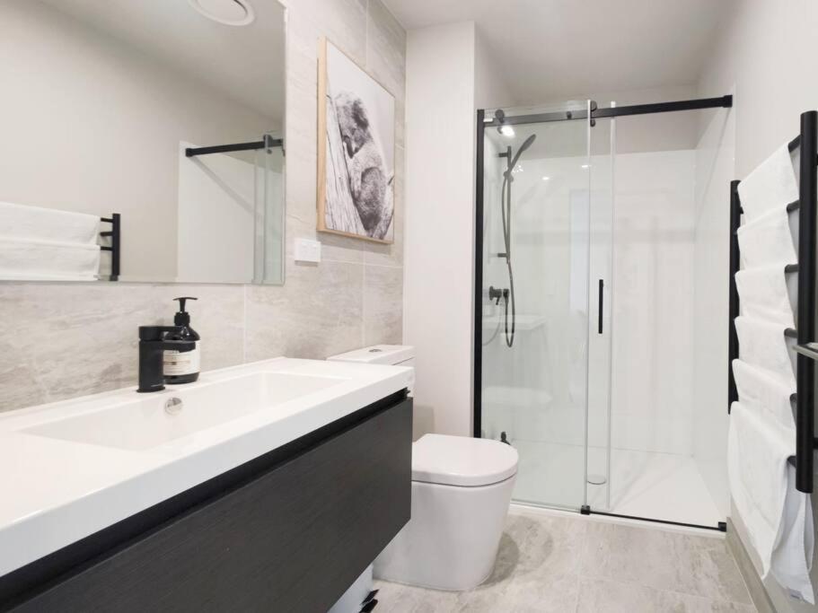 Brand New Stylish 2Br Apartment- Free Parking Auckland Buitenkant foto